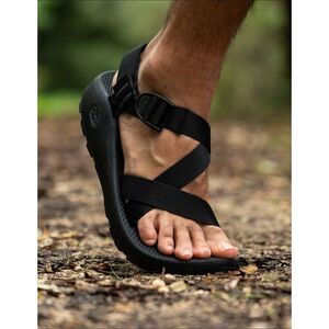 Chaco Men's Black Z/1 Adjustable Strap Classic Outdoors Sandals Size 8